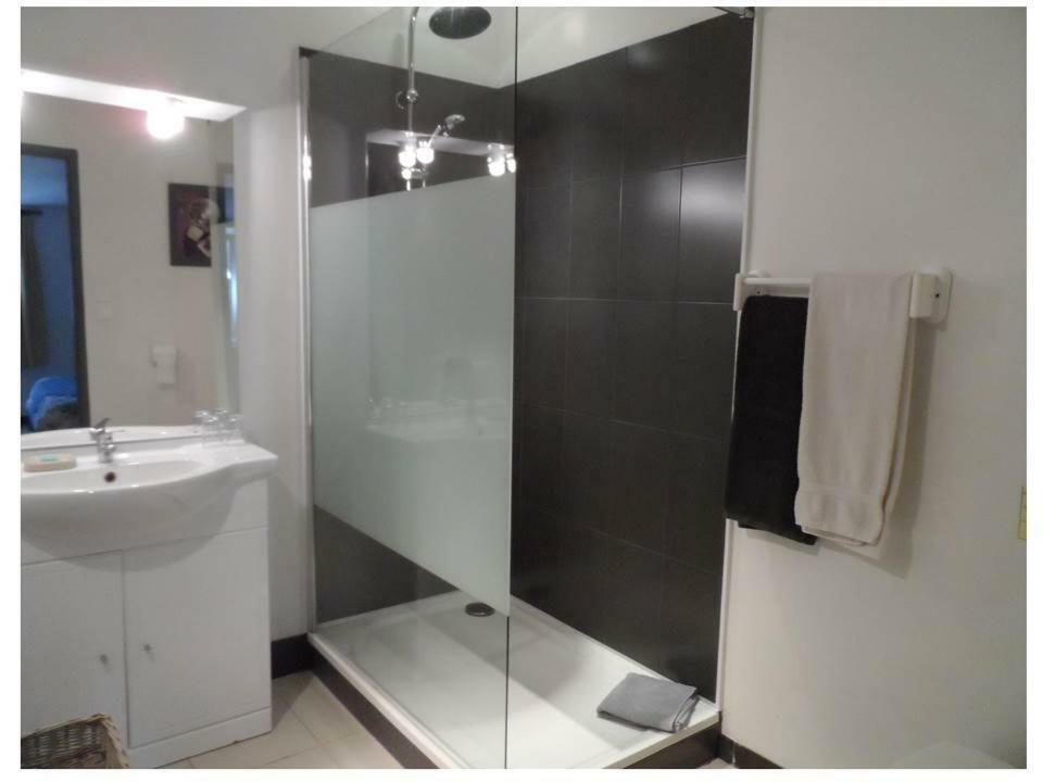 La Villages Chambres D'Hotes Vallabregues Екстер'єр фото